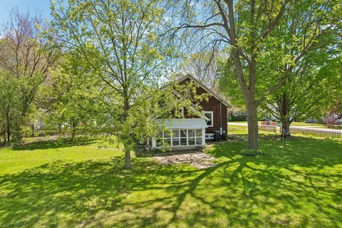 Exterior - 3908 W Kane Ave, Mchenry, IL 60050 photo 16 of 17