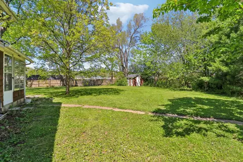 Exterior - 3908 W Kane Ave, Mchenry, IL 60050 photo 8 of 17