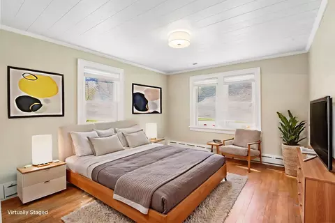 Bedroom - 3908 W Kane Ave, Mchenry, IL 60050 photo 1 of 5