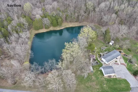 305 Campers Ln, Creal Springs, IL 62922