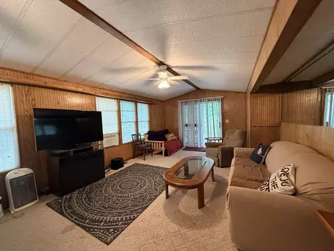3-93 Woodhaven Lks, Sublette, IL 61367 photo 8