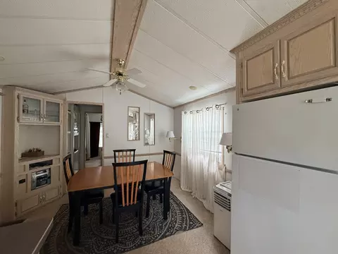 3-93 Woodhaven Lks, Sublette, IL 61367 photo 13
