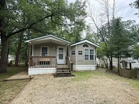 3-93 Woodhaven Lks, Sublette, IL 61367 photo 3