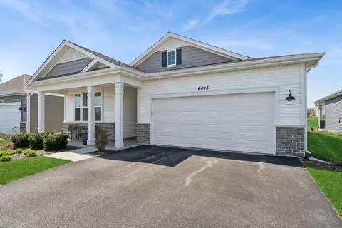 6413 Aspen Ln, Wonder Lake, IL 60097