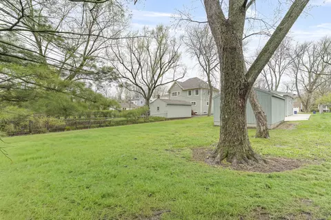 Exterior - 1129 Osterman Ave, Deerfield, IL 60015 photo 4 of 4