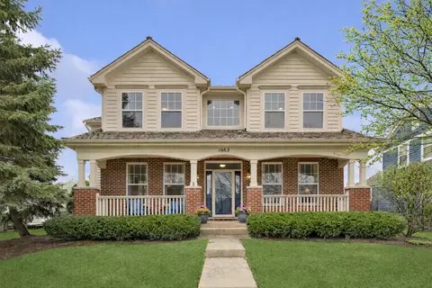 1662 Constitution Dr, Glenview, IL 60026