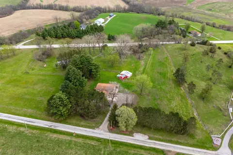 1487 Mccloud Rd, Aledo, IL 61231