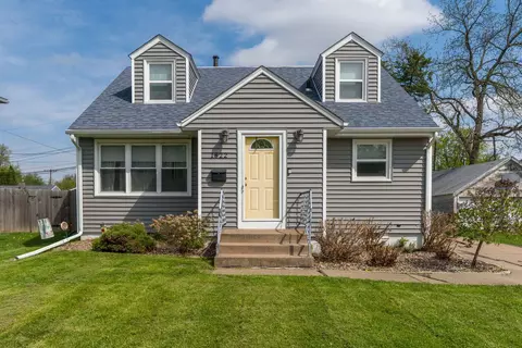 1822 Cody St, Bettendorf, IA 52722
