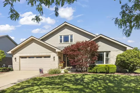 8942 Glenshire St, Tinley Park, IL 60487