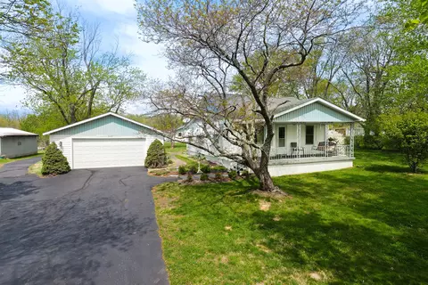 395 Cedar Creek Rd, Makanda, IL 62958