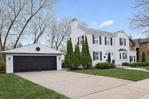4335 Lee St, Skokie, IL 60076