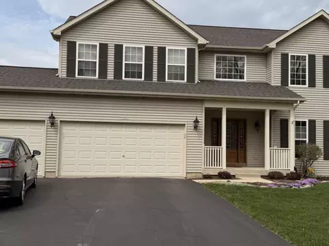 638 Primrose Ln, Crystal Lake, IL 60014