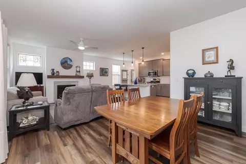 Dining - 1404 Monterey Pine Dr, Normal, IL 61761 photo 2 of 2
