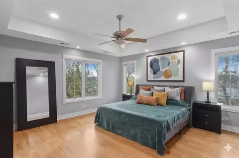 Bedroom - 4549 E Larch Ave, Glenview, IL 60025 photo 1 of 3