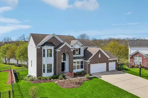 5 Orchid Ct, Streamwood, IL 60107