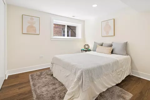 Bedroom - 5604 N Mango Ave, Chicago, IL 60646 photo 4 of 4