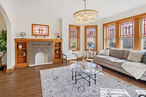 Living - 5604 N Mango Ave, Chicago, IL 60646 photo 2 of 2