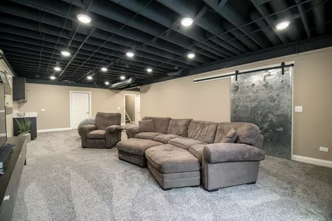 Living - 1962 Stapleton Rd, New Lenox, IL 60451 photo 6 of 6