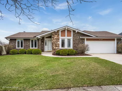 8146 Braeburn Ln, Orland Park, IL 60462