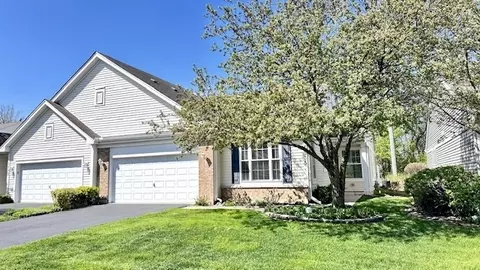 1535 Reserve Ln, Dekalb, IL 60115