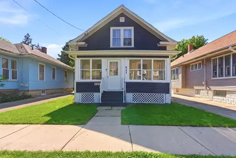 637 S Spencer St, Aurora, IL 60505