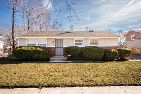 16551 Plymouth Dr, Markham, IL 60428