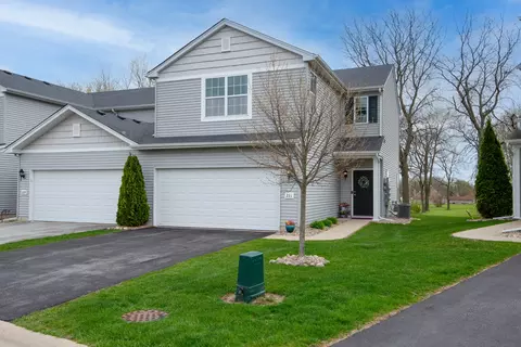 231 Sweetbriar Ct, Lowell, IN 46356