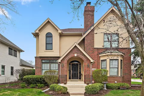 10164 Frankfort Main, Frankfort, IL 60423