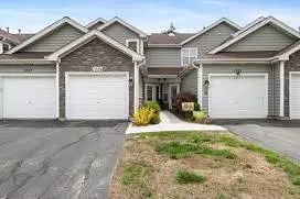 1293 Cranbrook Dr, Schaumburg, IL 60193