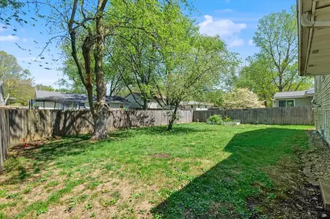 Exterior - 1704 Fort Jesse Rd, Normal, IL 61761 photo 6 of 7