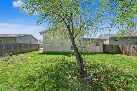 Exterior - 1704 Fort Jesse Rd, Normal, IL 61761 photo 7 of 7