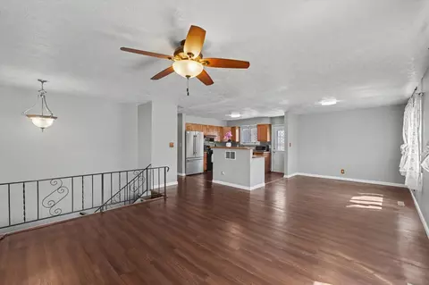 Living - 1704 Fort Jesse Rd, Normal, IL 61761 photo 3 of 4