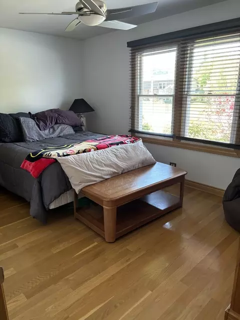 Bedroom - Undisclosed, Hoffman Estates, IL 60192 photo 1 of 4