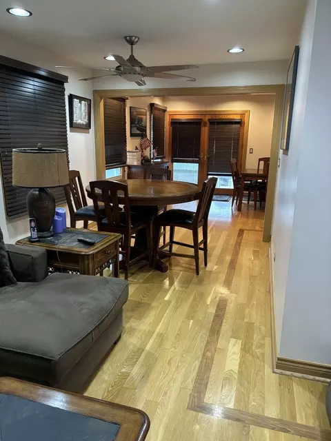 Dining - Undisclosed, Hoffman Estates, IL 60192 photo 3 of 3
