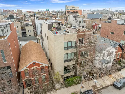 1622 W Julian St #2, Chicago, IL 60622