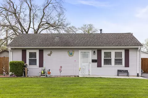 1711 Hosmer Ln, Crest Hill, IL 60403