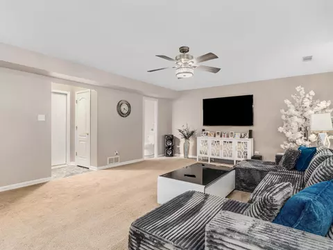 Living - 1811 Cumberland Dr, Plainfield, IL 60586 photo 3 of 3