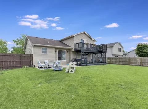 Exterior - 1811 Cumberland Dr, Plainfield, IL 60586 photo 2 of 4