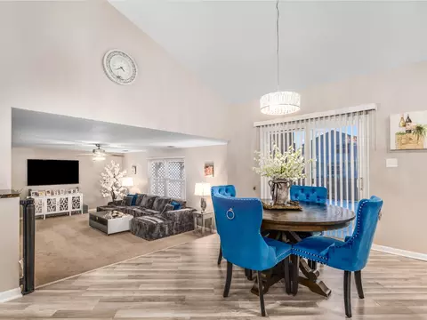 Dining - 1811 Cumberland Dr, Plainfield, IL 60586 photo 2 of 2