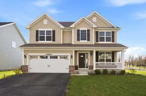 12404 S Blue Water Pkwy, Plainfield, IL 60585