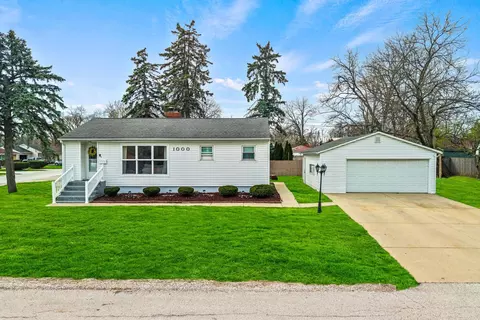 1000 Grand Ave, Aurora, IL 60506