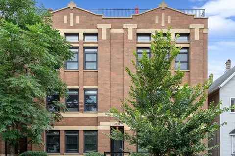 2530 N Ashland Ave #3S, Chicago, IL 60614