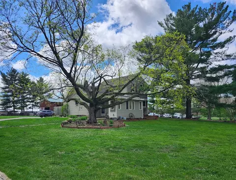 6760 Tipple Rd, Rockford, IL 61102