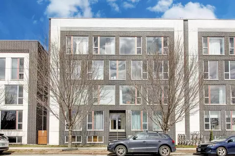 826 W Cullerton St #2E, Chicago, IL 60608