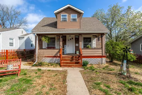 2118 W 16th St, Davenport, IA 52804