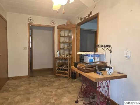Entry Way - 1741 Linn St, Hamilton, IL 62341 photo 1 of 1