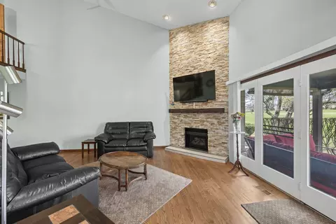 Living - 1760 Pebble Beach Dr, Hoffman Estates, IL 60169 photo 2 of 2