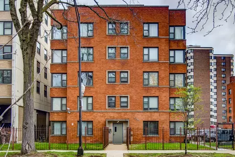 7355 S South Shore Dr #305, Chicago, IL 60649