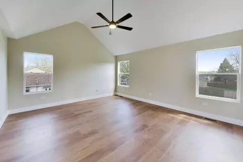 239 Parker Ave, Aurora, IL 60505 photo 20