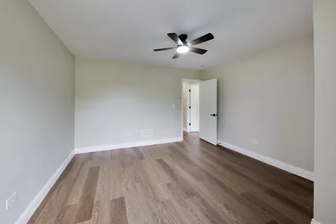 239 Parker Ave, Aurora, IL 60505 photo 23